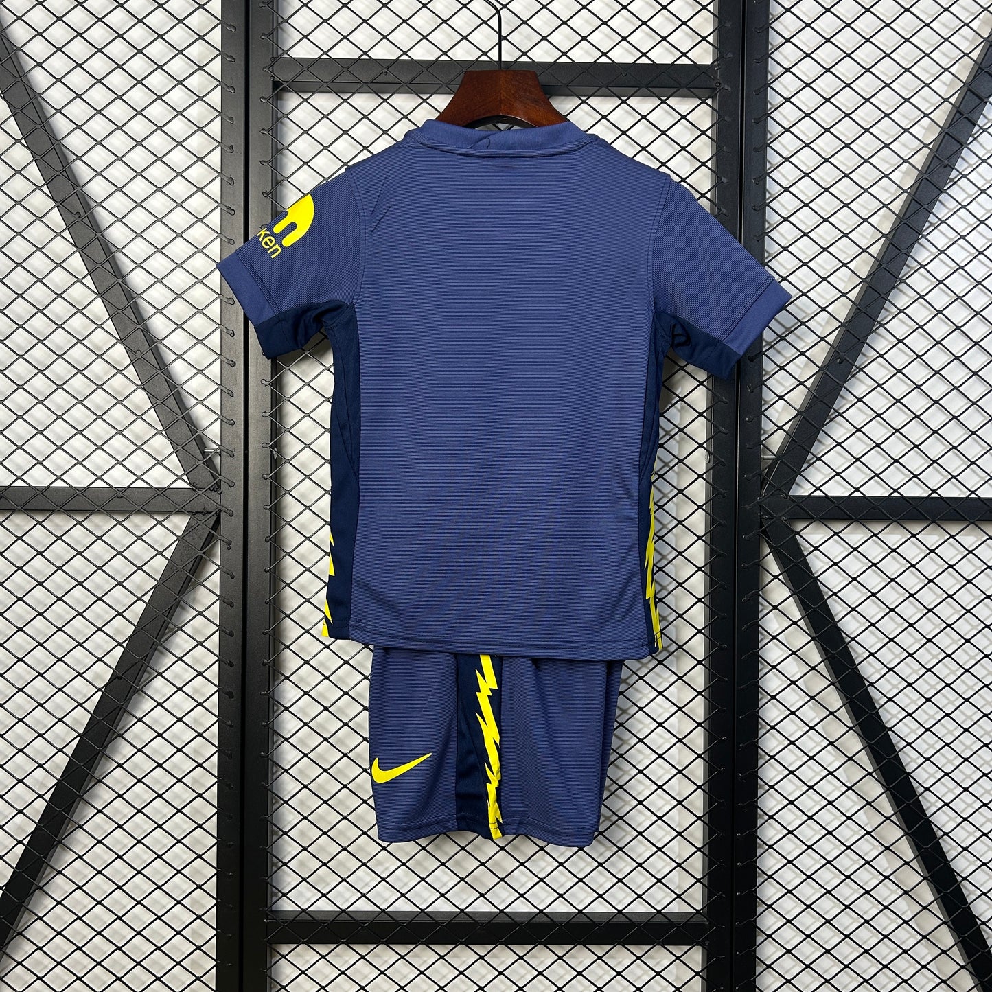 Kit Infantil Atlético de Madrid Reserva 25/26