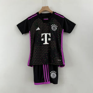 Kit Infantil Bayern Reserva 23/24