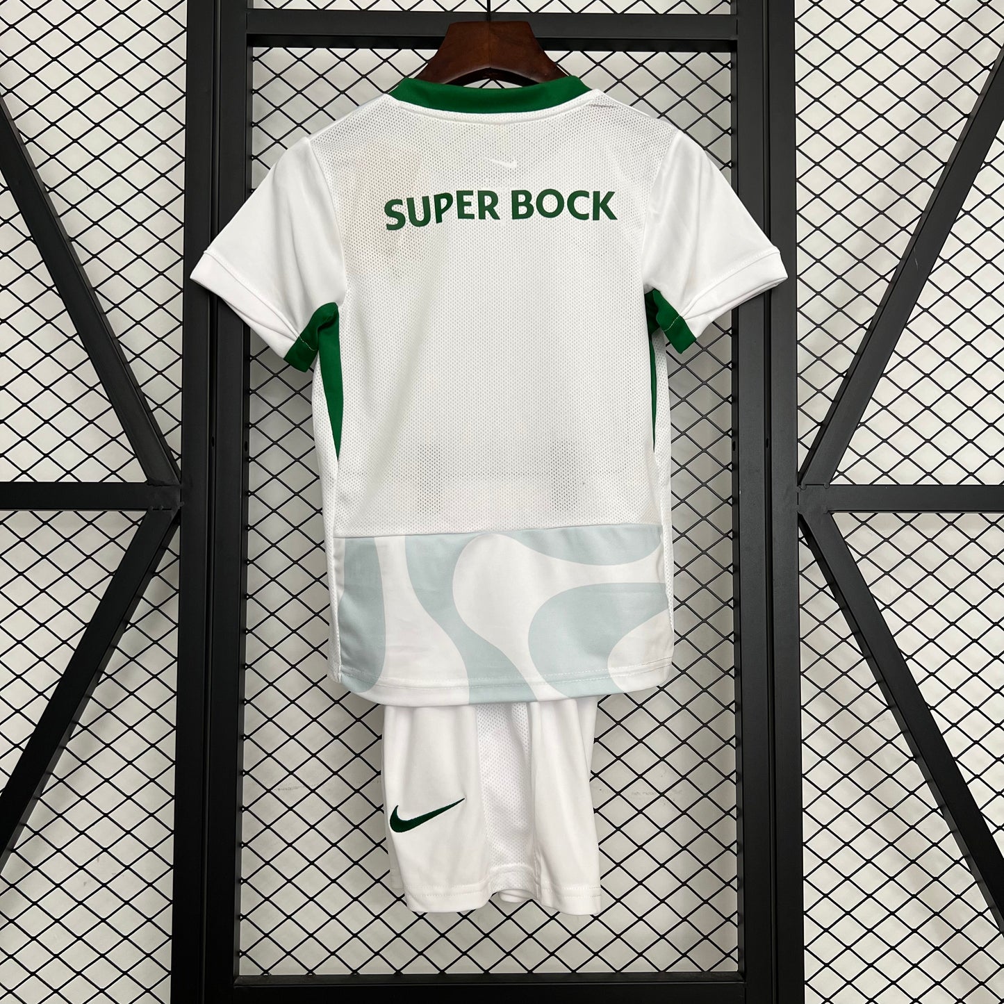 Kit Infantil Sporting 3 25/26