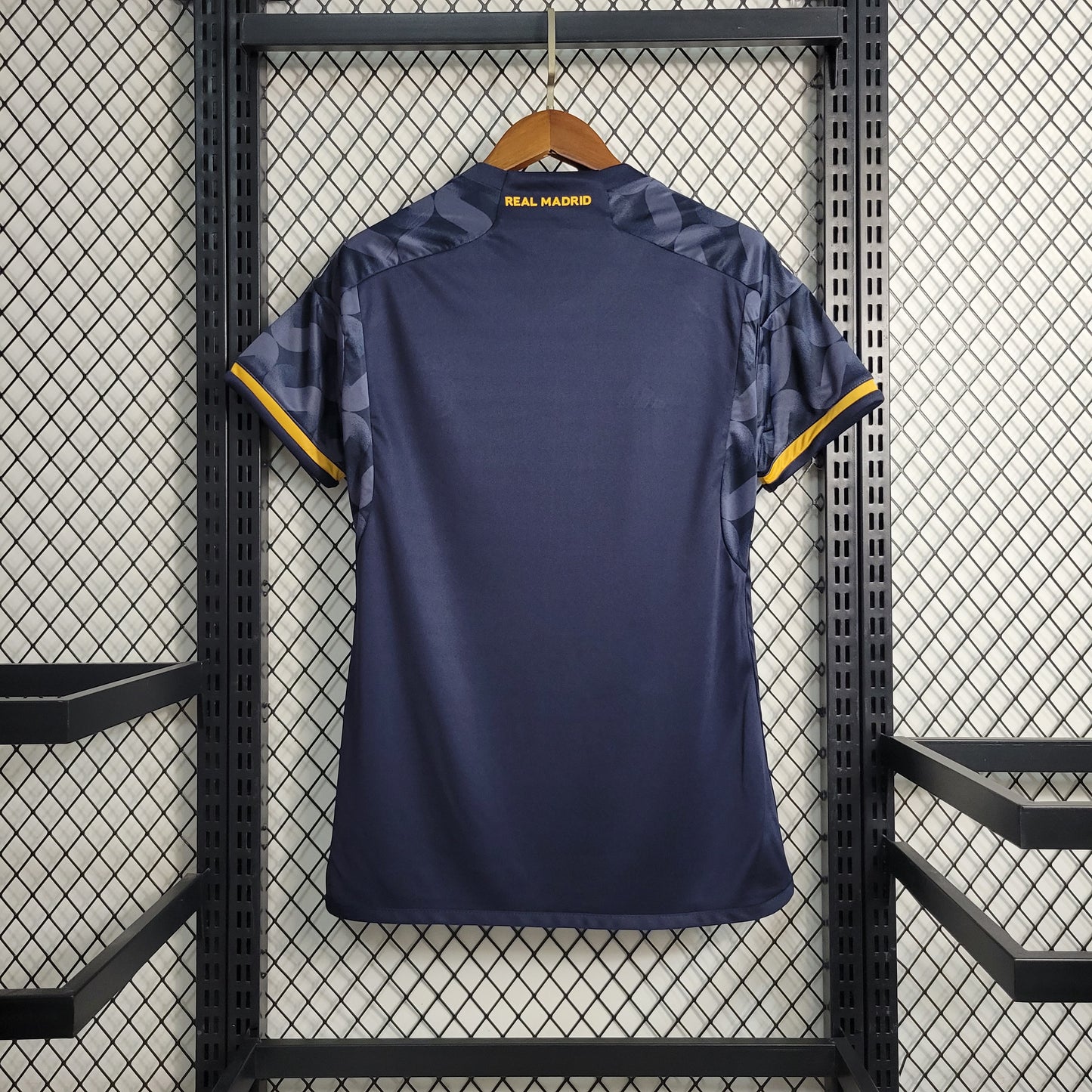 Camisa Real Madrid Reserva 23/24 - Versão Feminina
