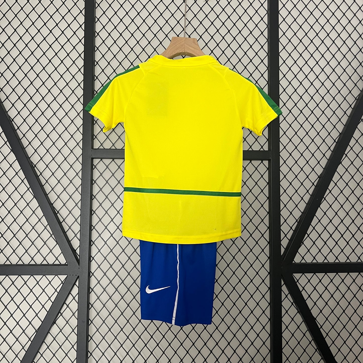 Kit Infantil Seleção Titular 2002 - Versão retro