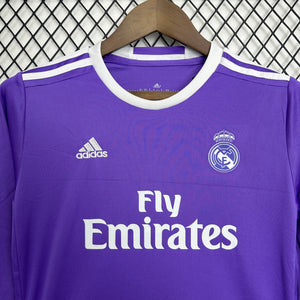 Kit Infantil Real madrid reserva Manga longa  16/17 - Versão Retrô