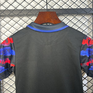 Kit infantil Barcelona Edição Especial 25/26.