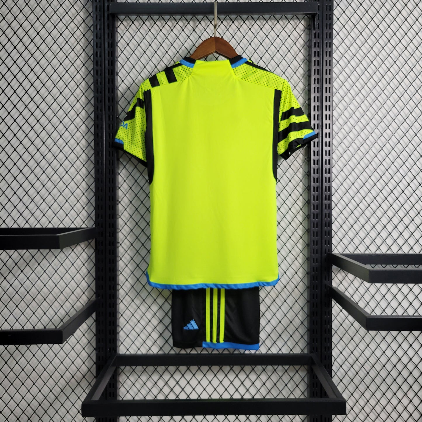 Kit Infantil Arsenal Reserva 23/24