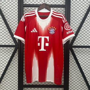 Camisa Bayern Munich Titular 25/26 - Versão Torcedor