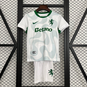 Kit Infantil Sporting 3 25/26