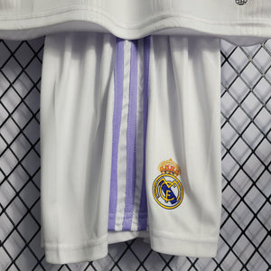 Kit Infantil Real Madrid Titular 22/23 - Boutique do Boleiro