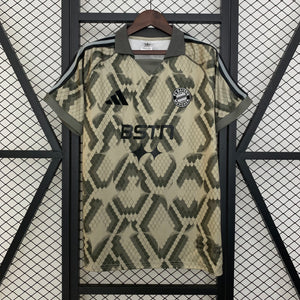 Camisa Bayern Munich Edição Especial 25/26 - Versão Torcedor