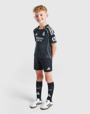 Kit Infantil Real Madrid Reserva 25/26