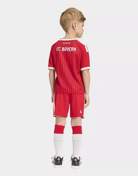 Kit Infantil Bayern Titular - 26/27