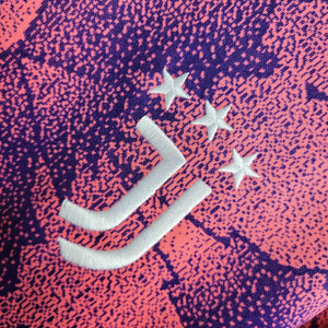 Camisa Juventus Edição Especial Rosa 22/23 - Versão Torcedor - Boutique do Boleiro