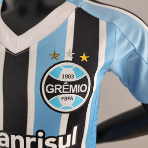 Kit Infantil Grêmio Titular 22/23 - Boutique do Boleiro