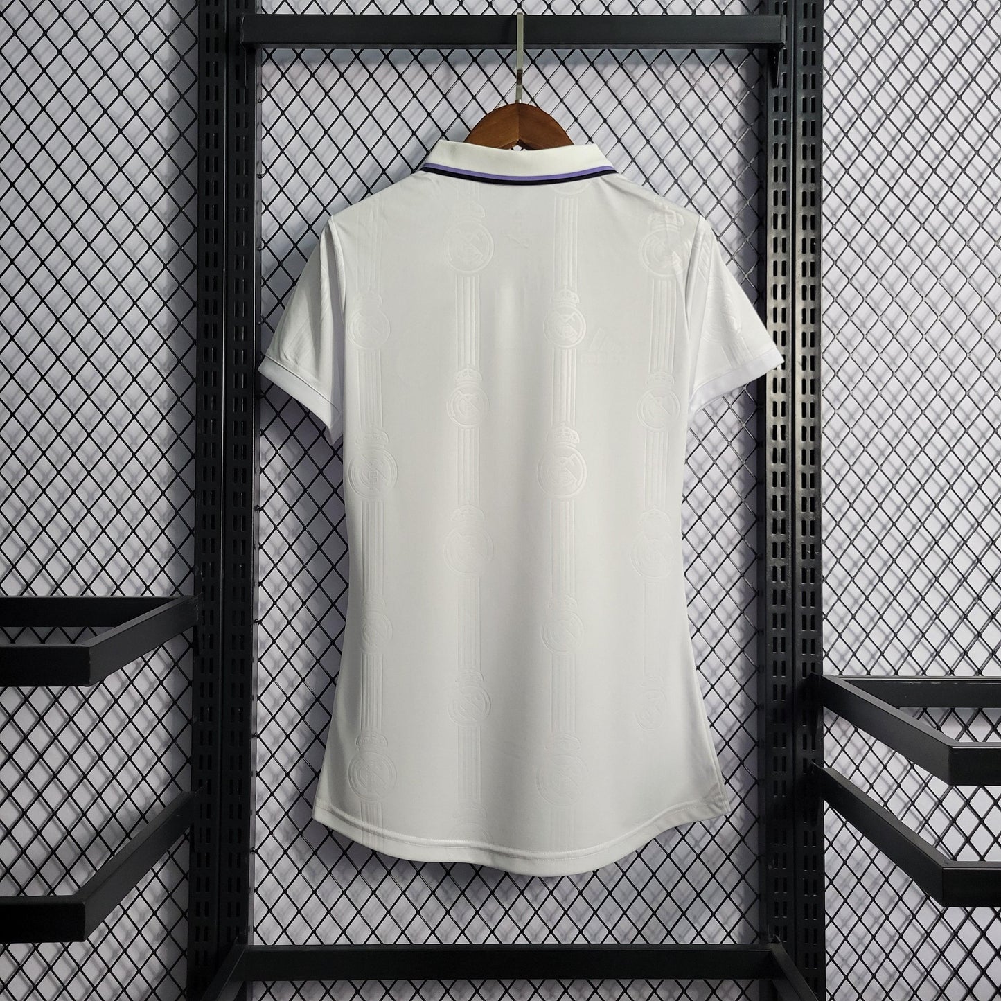 Camisa Real Madrid Titular 22/23 - Versão Feminina - Boutique do Boleiro