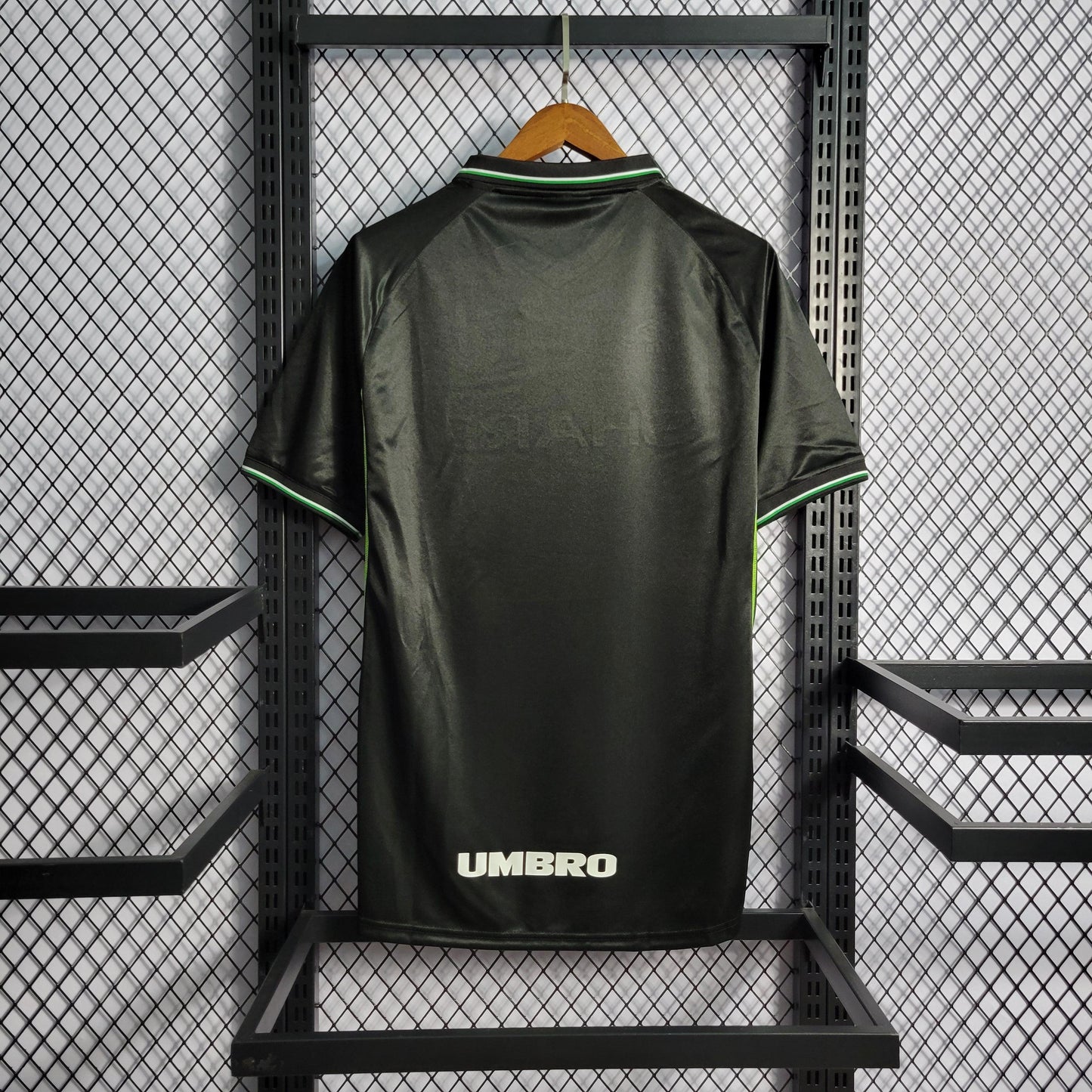 Camisa Manchester United Reserva 1998 - Versão Retro - Boutique do Boleiro