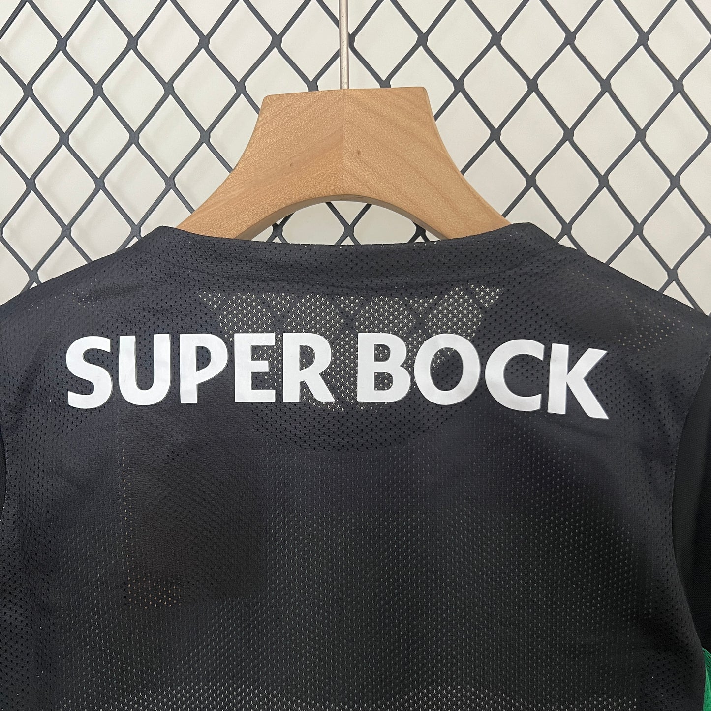 Kit Infantil Sporting Titular 24/25