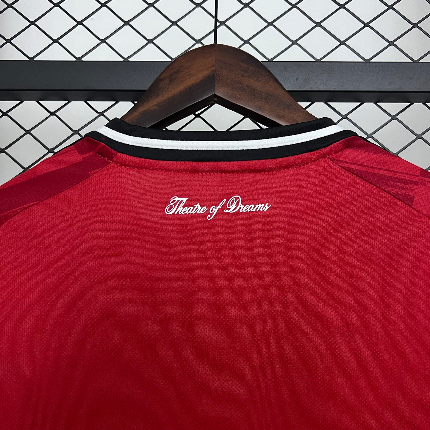 Camisa Manchester United Titular 25/26 - Versão Torcedor