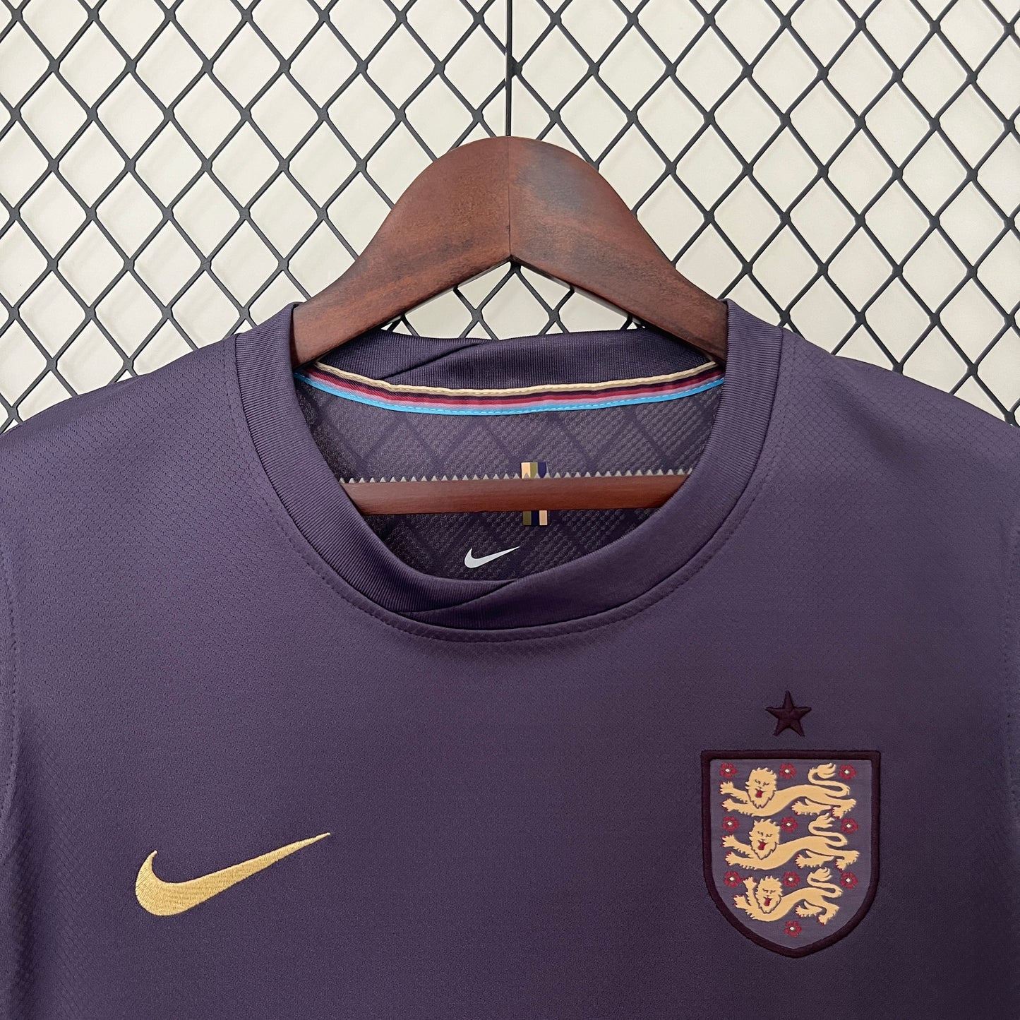 Camisa Inglaterra Reserva 24/25 - Versão Feminina
