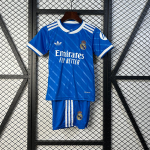 Kit Infantil Real Madrid Reserva. 25/26