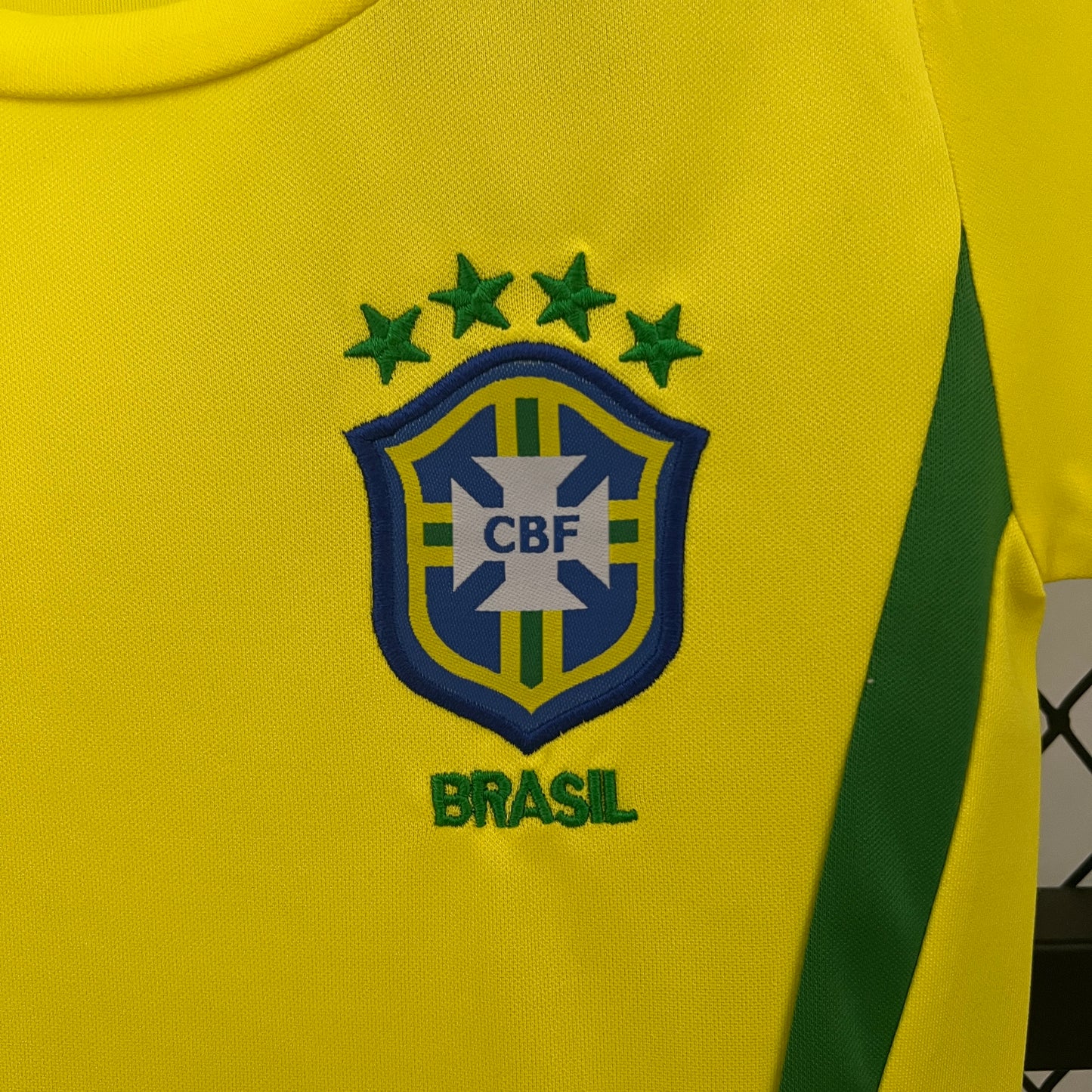 Kit Infantil Seleção Titular 2002 - Versão retro