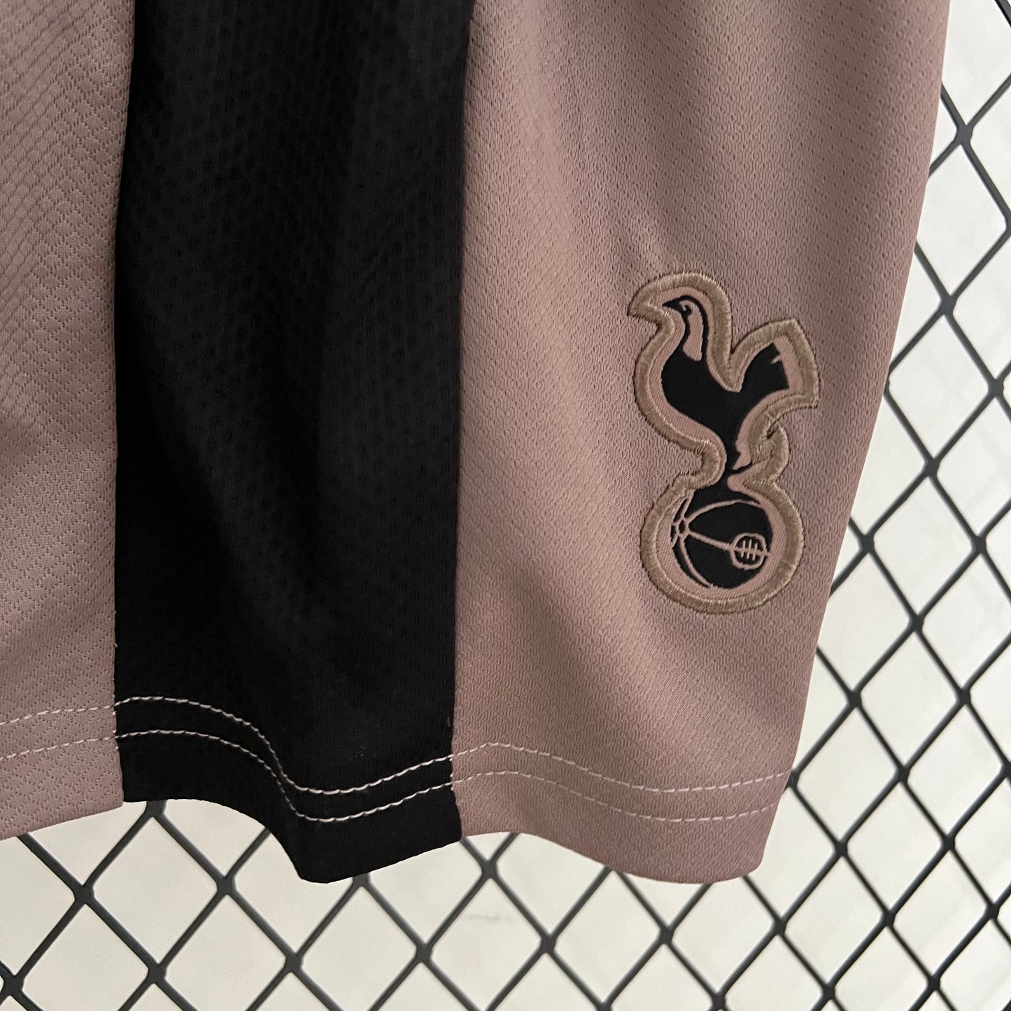 Kit Infantil Tottenham Reserva  23/24