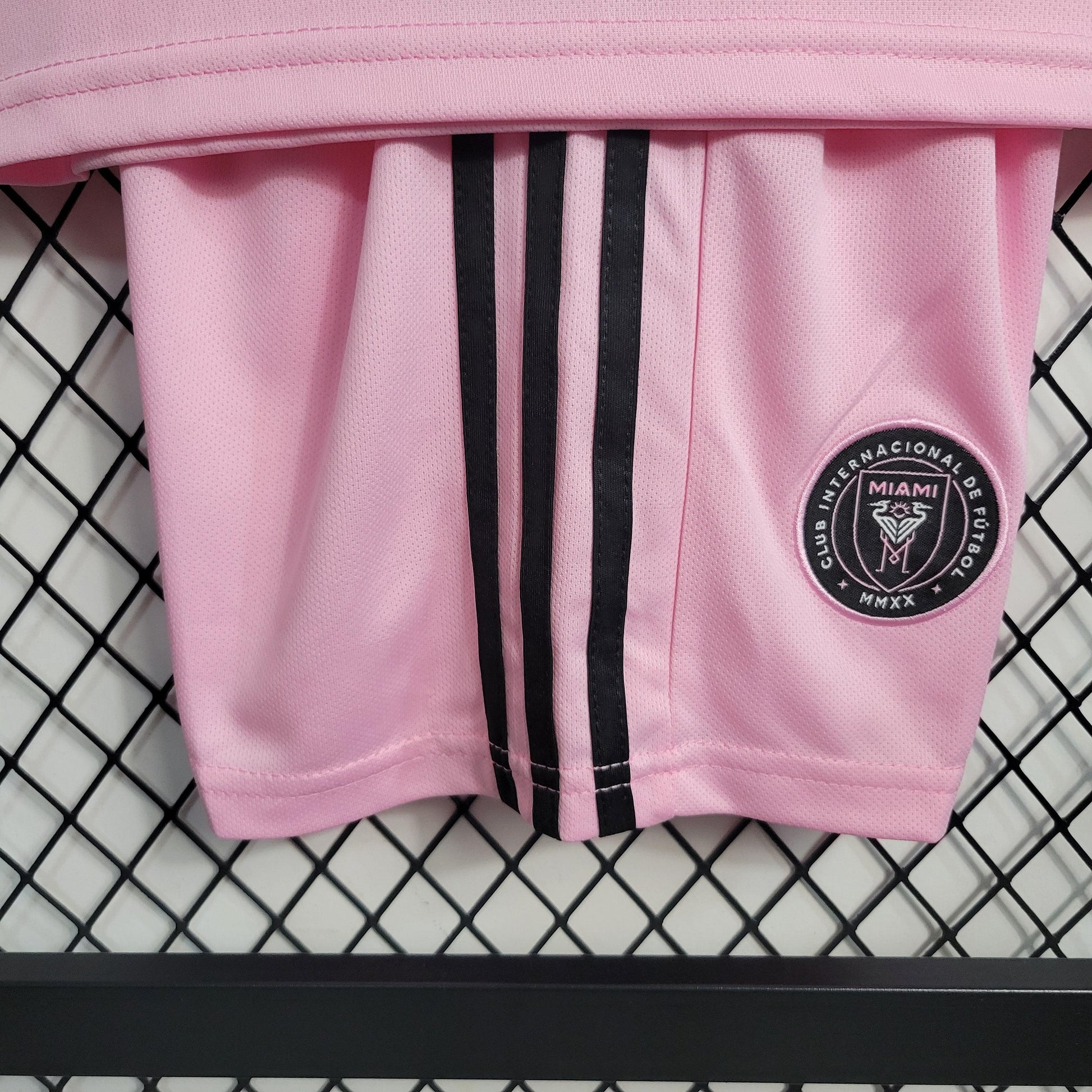 Kit Infantil Miami Titular 23/24 - Boutique do Boleiro
