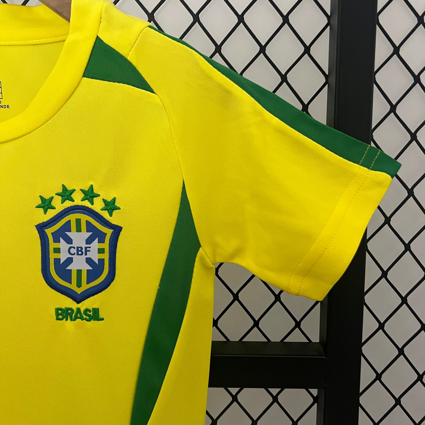 Kit Infantil Seleção Titular 2002 - Versão retro