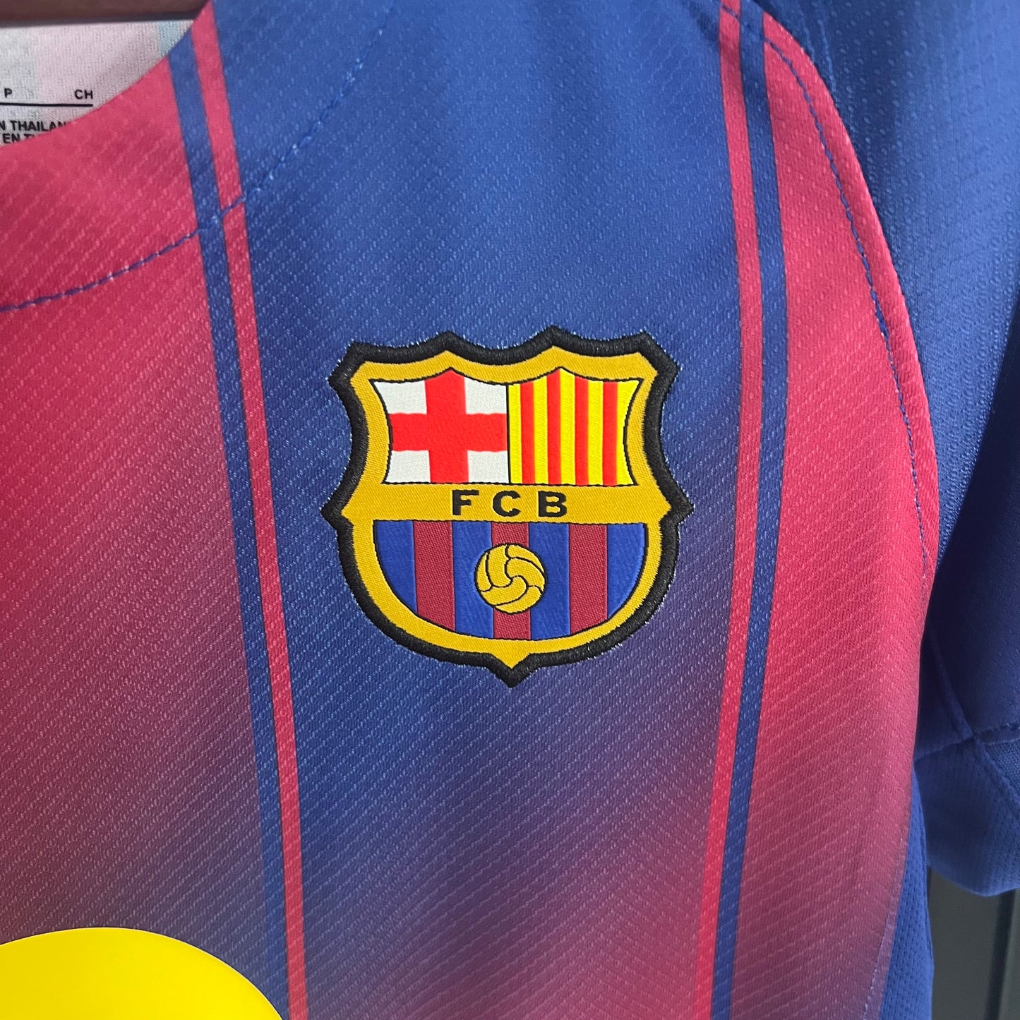 Camisa Barcelona Titular 25/26 - Versão Feminina