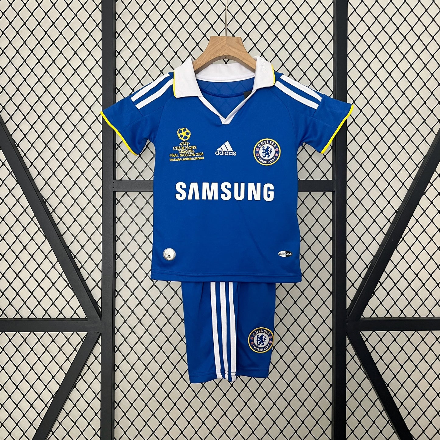 Kit Infantil Chelsea Titular Champions League 08/09 - Versão retro