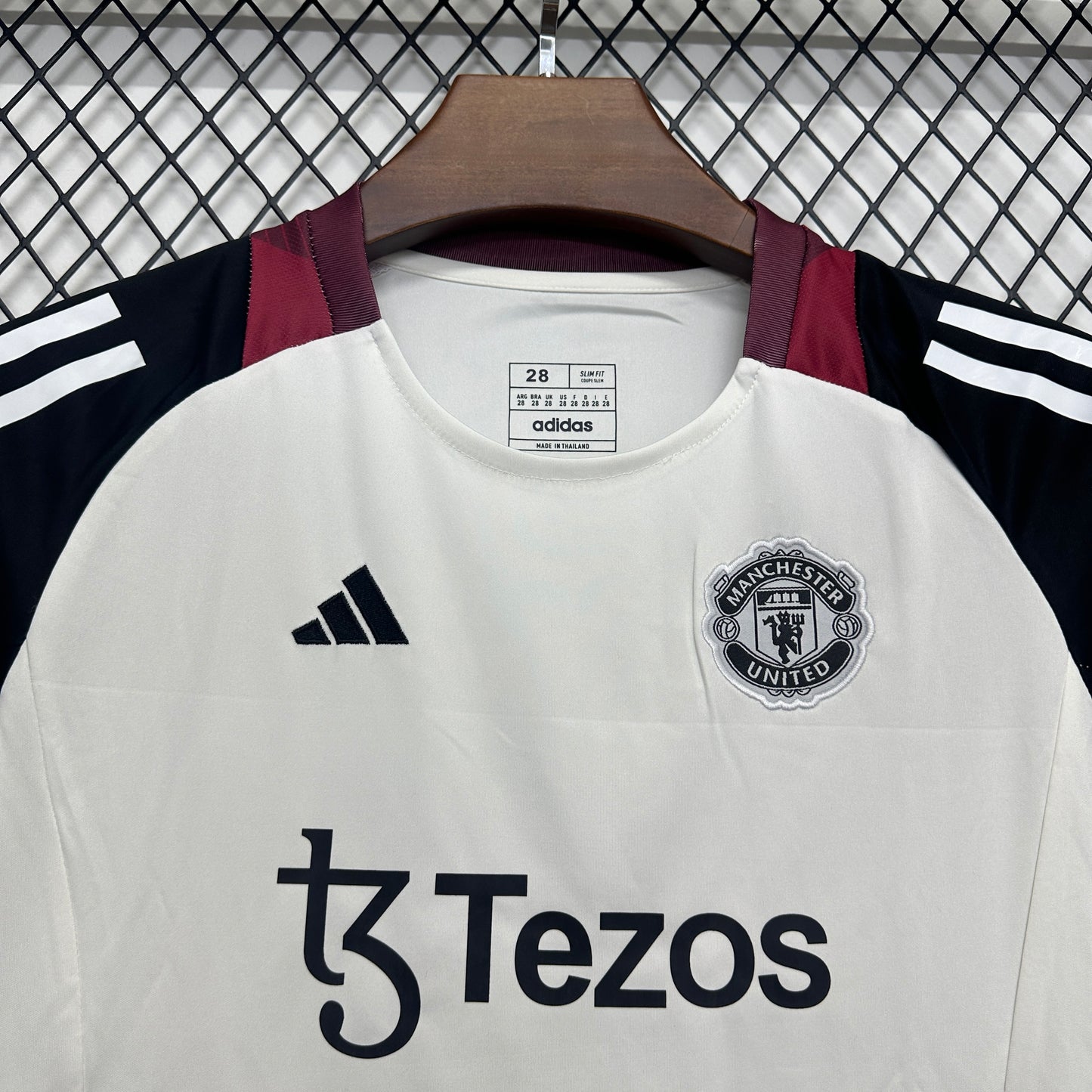 Kit Infantil Manchester United Treino 25/26