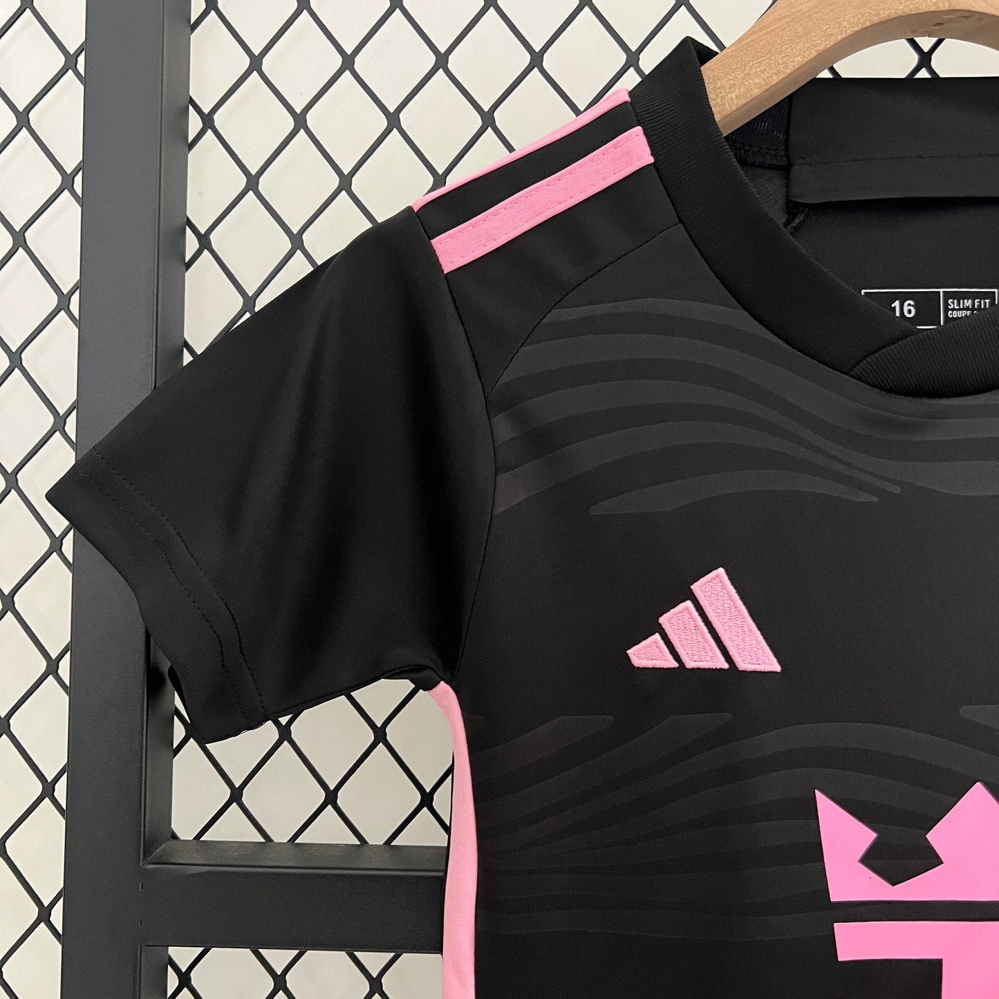 Kit infantil Miami Reserva 24/25