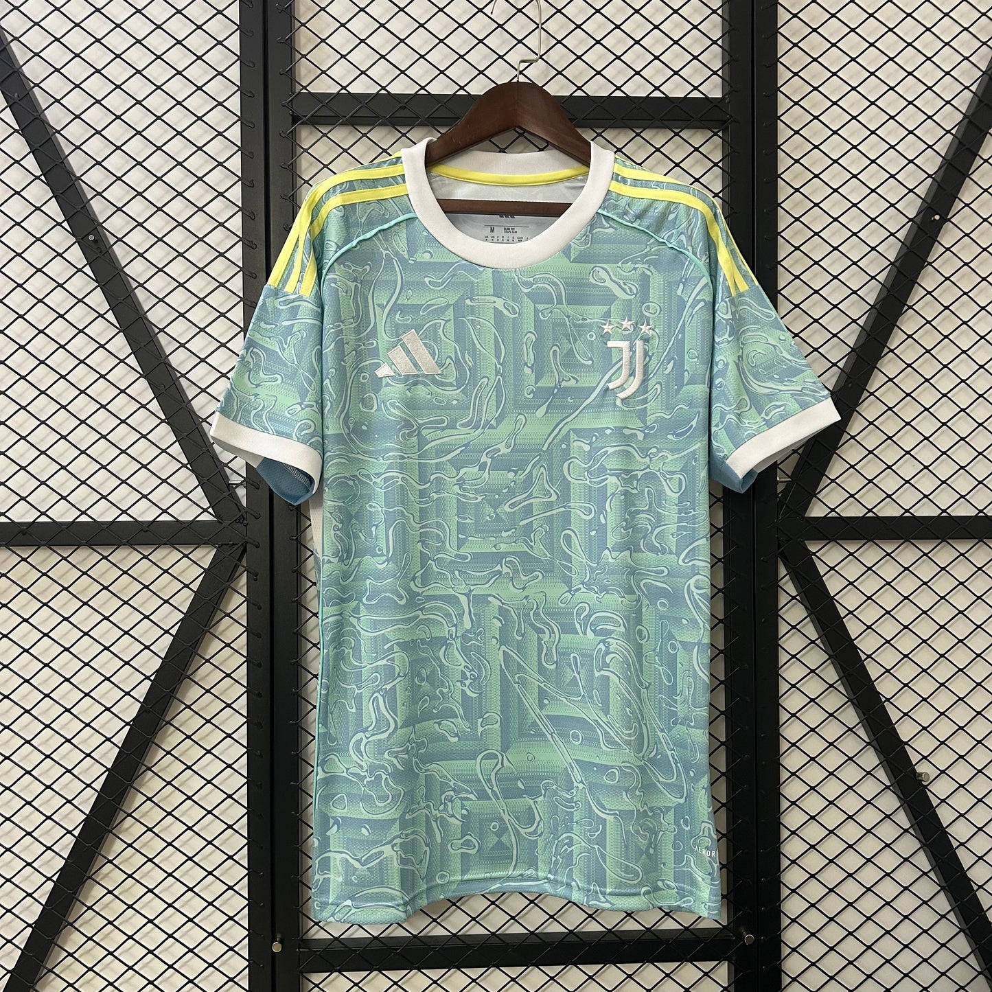 Camisa Juventus Reserva 25/26 - Versão Torcedor