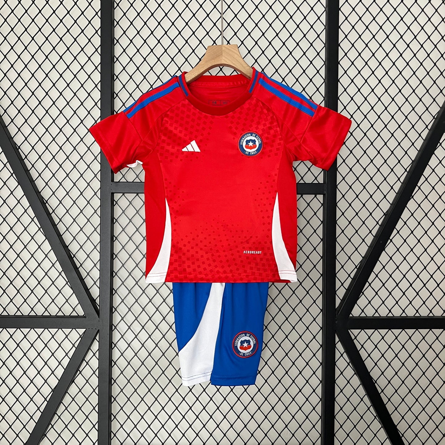 Kit Infantil Chile Titular 24/25