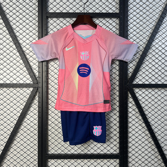 Kit infantil Barcelona Edição Especial 25/26 .
