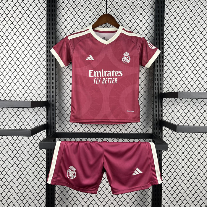 Kit Infantil Real Madrid Reserva - 26/27