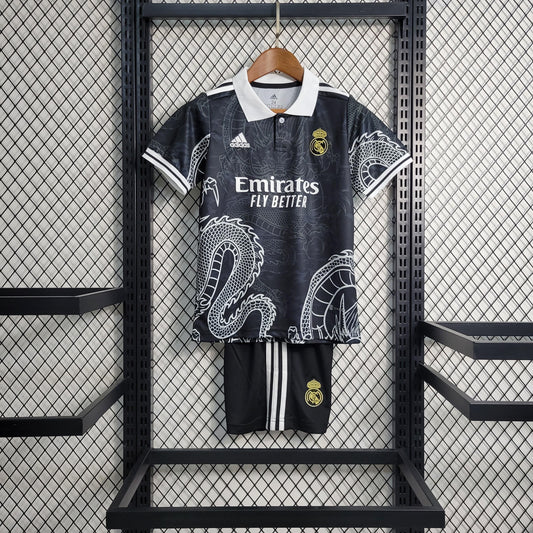 Kit Infantil Real Madrid Edição Especial Black 23/24 - Boutique do Boleiro