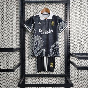 Kit Infantil Real Madrid Edição Especial Black 23/24 - Boutique do Boleiro