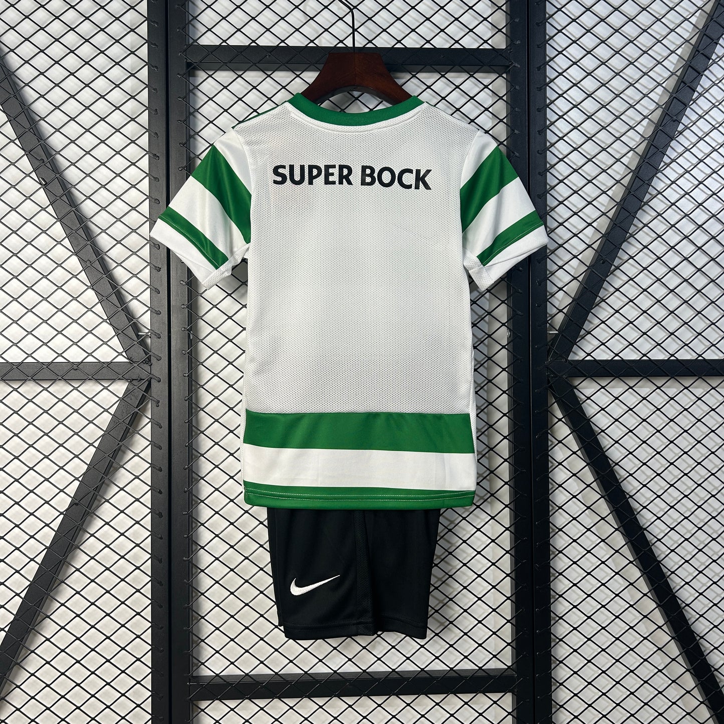 Kit Infantil Sporting Titular 25/26