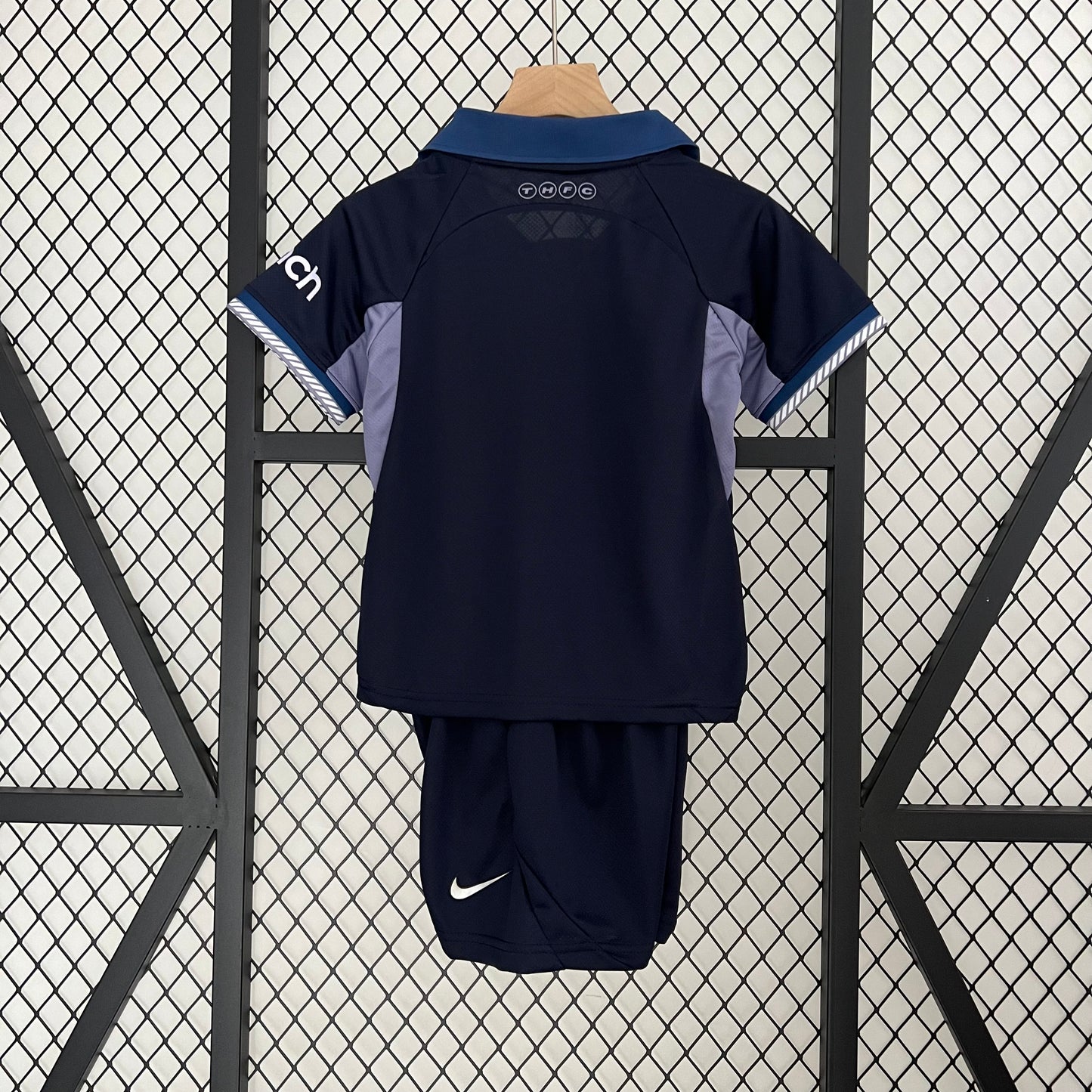 Kit Infantil Tottenham Reserva Ed. Especial 23/24