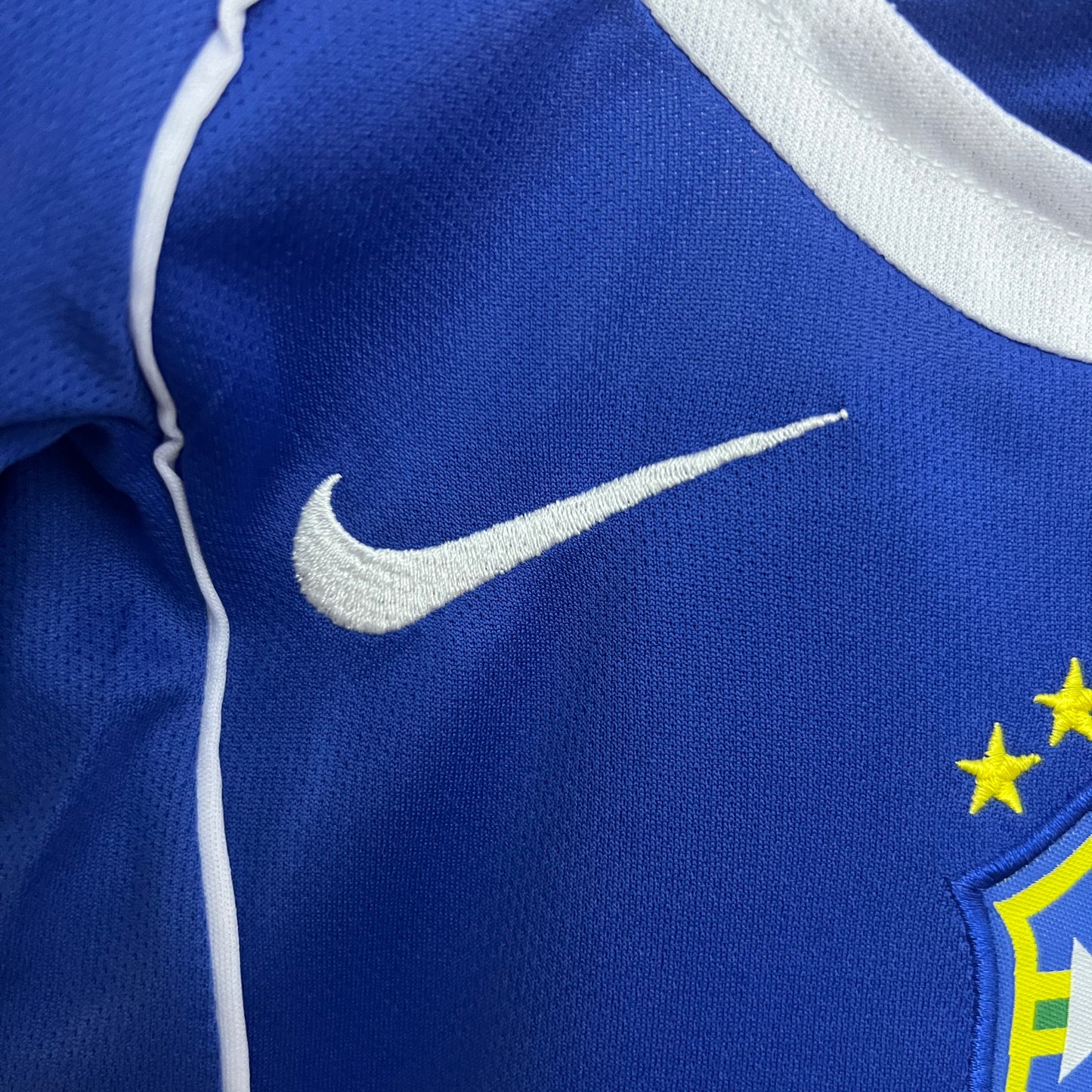 Kit Infantil Seleção Reserva 2004 - Versão retro
