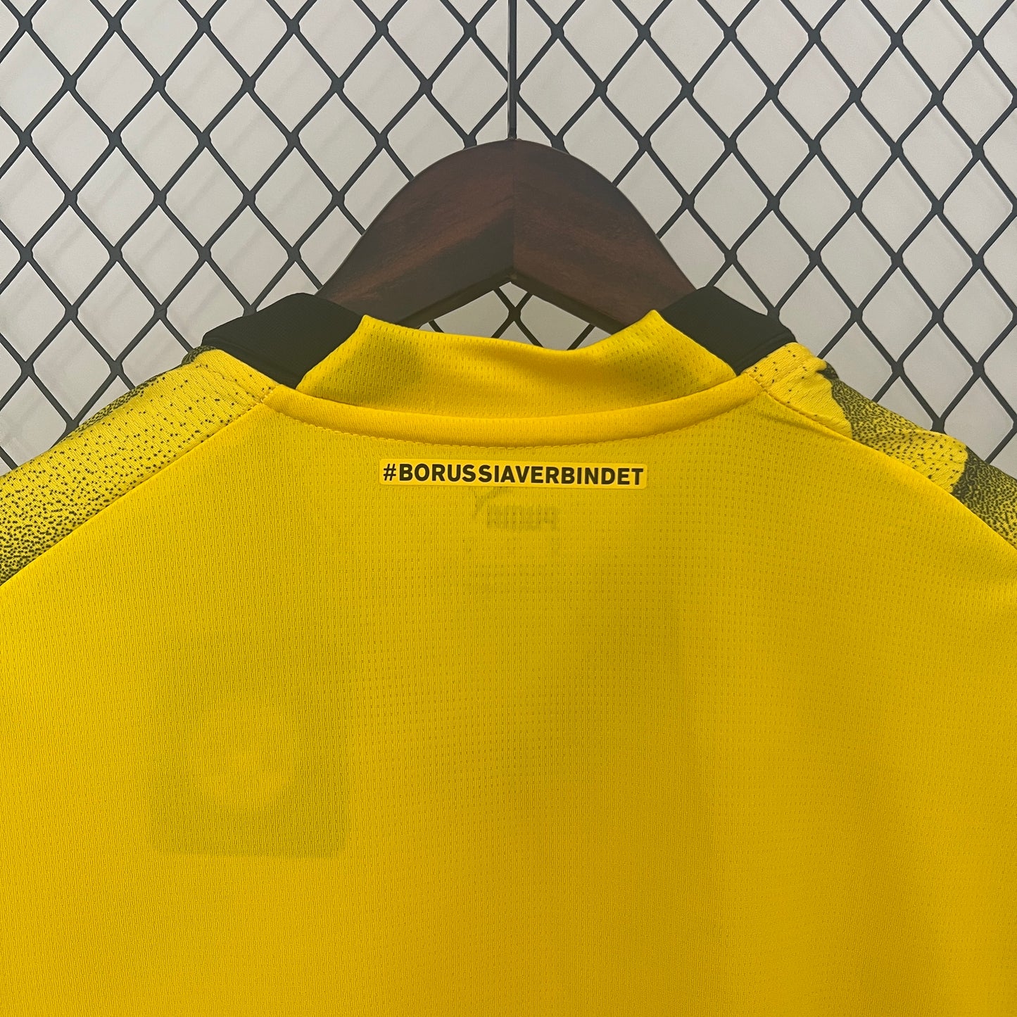 Camisa Borussia Dortmund Reserva 23/24 - Versão Torcedor