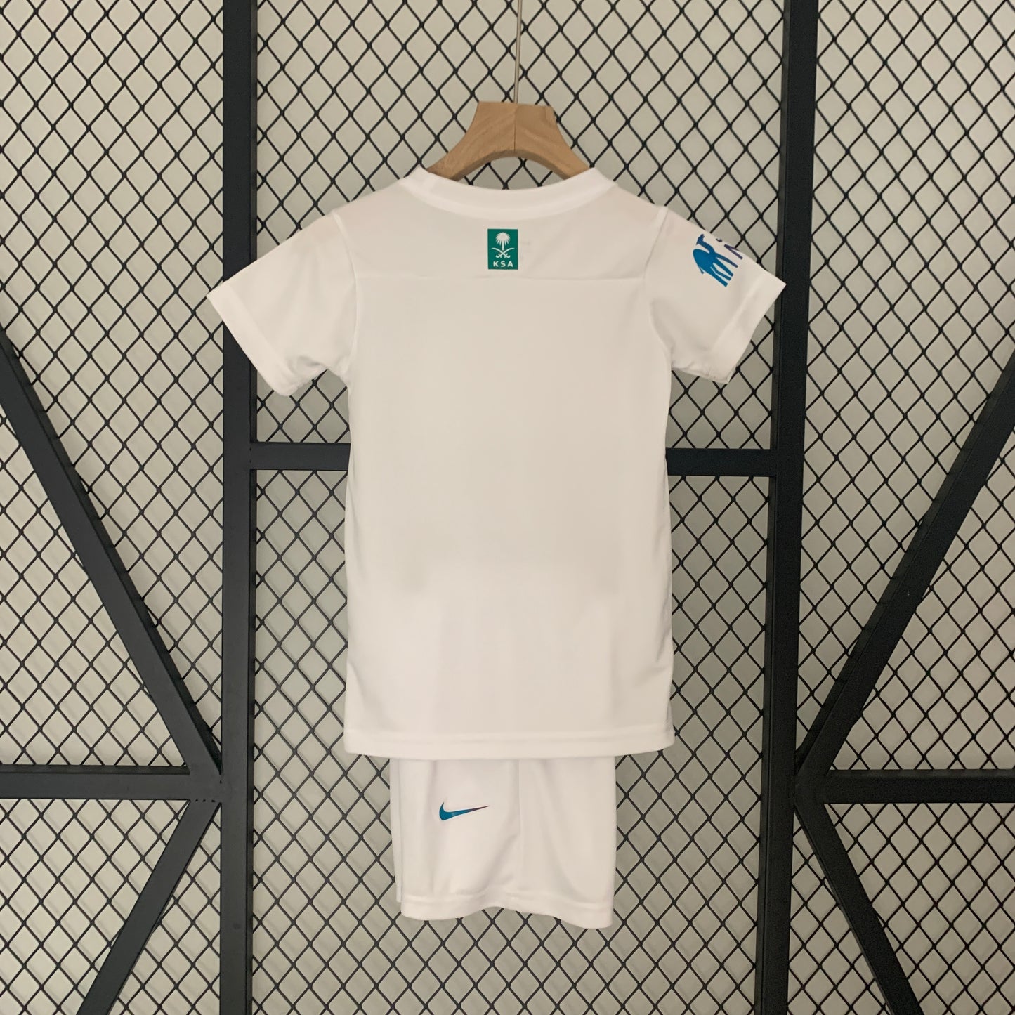 Kit Infantil Riyadh Victory 3 23/24