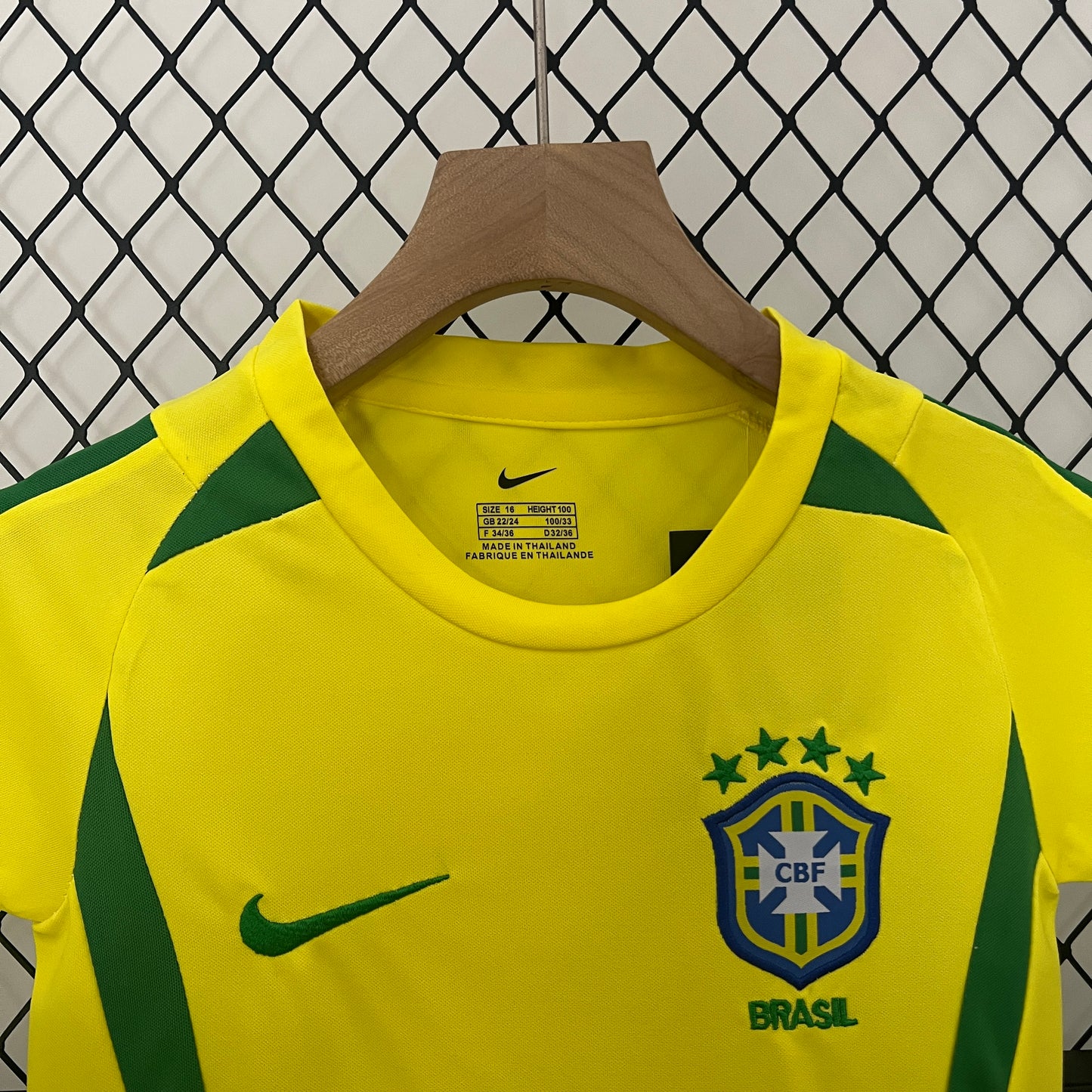 Kit Infantil Seleção Titular 2002 - Versão retro