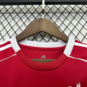 Kit Infantil Liverpool Titular 25/26