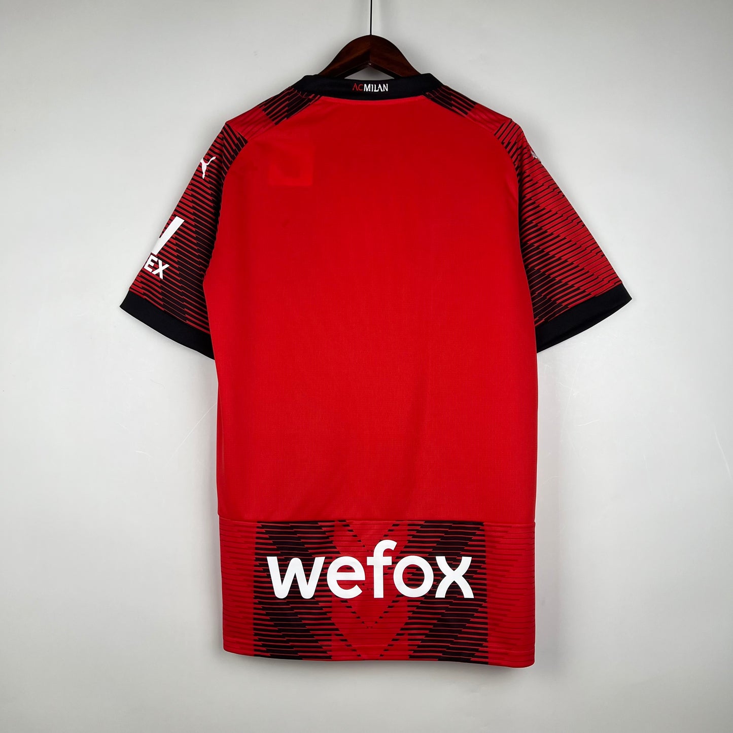 Camisa Milan Titular 23/24 - Versão Torcedor