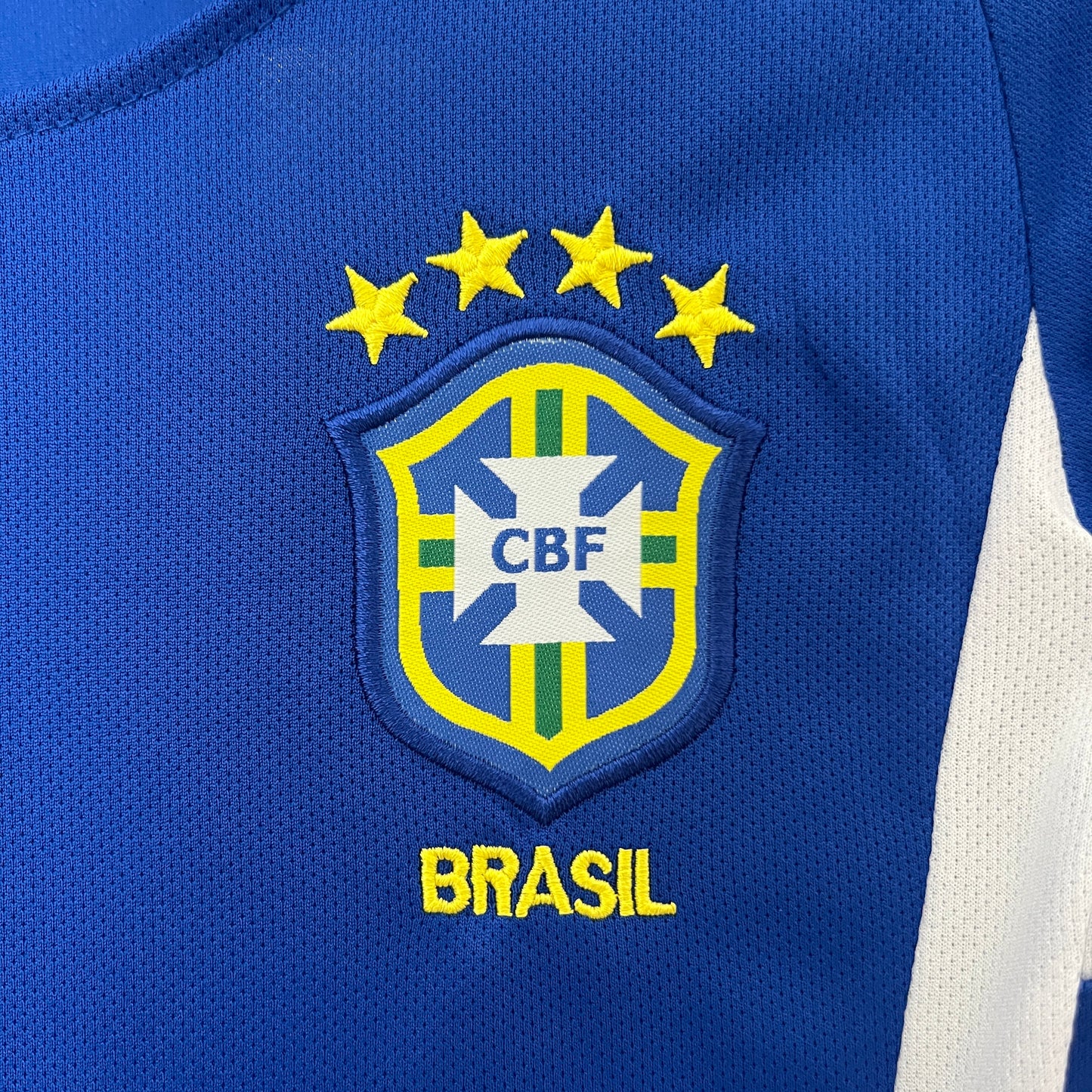 Kit Infantil Seleção Reserva 2002 - Versão retro