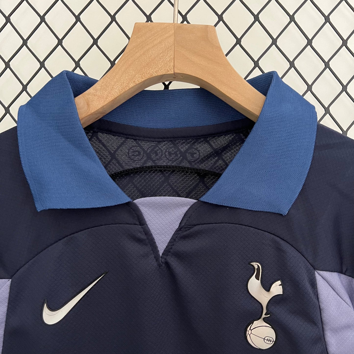 Kit Infantil Tottenham Reserva Ed. Especial 23/24