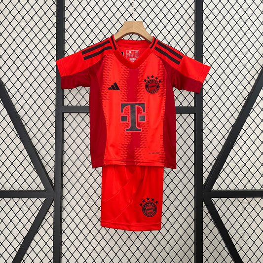 Kit Infantil Bayern Titular 24/25