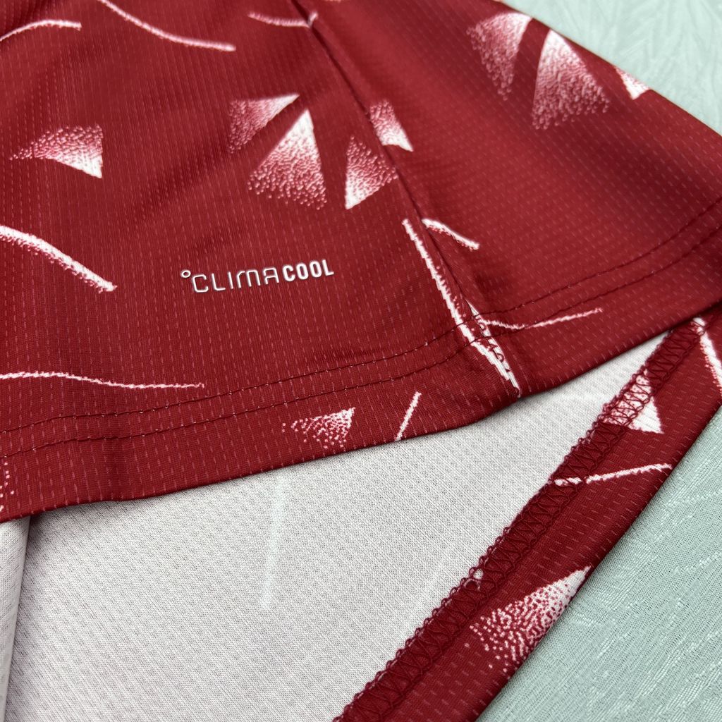Camisa Liverpool Titular 26/27 - Versão Feminina