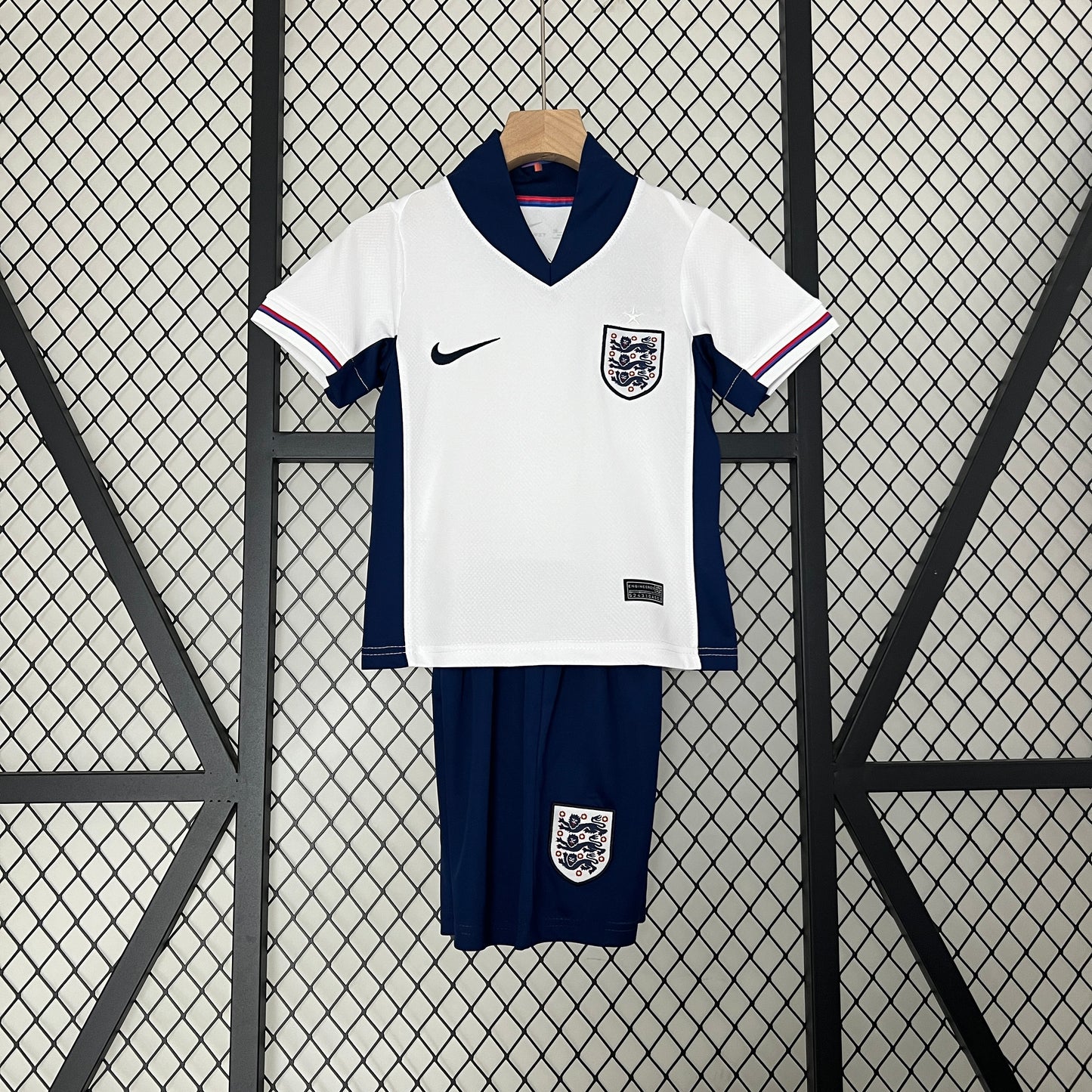 Kit infantil Inglaterra Titular 24/25
