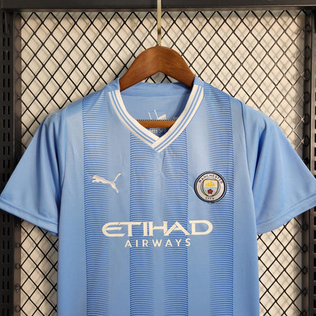 Kit Infantil Manchester City Titular 23/24 - Boutique do Boleiro
